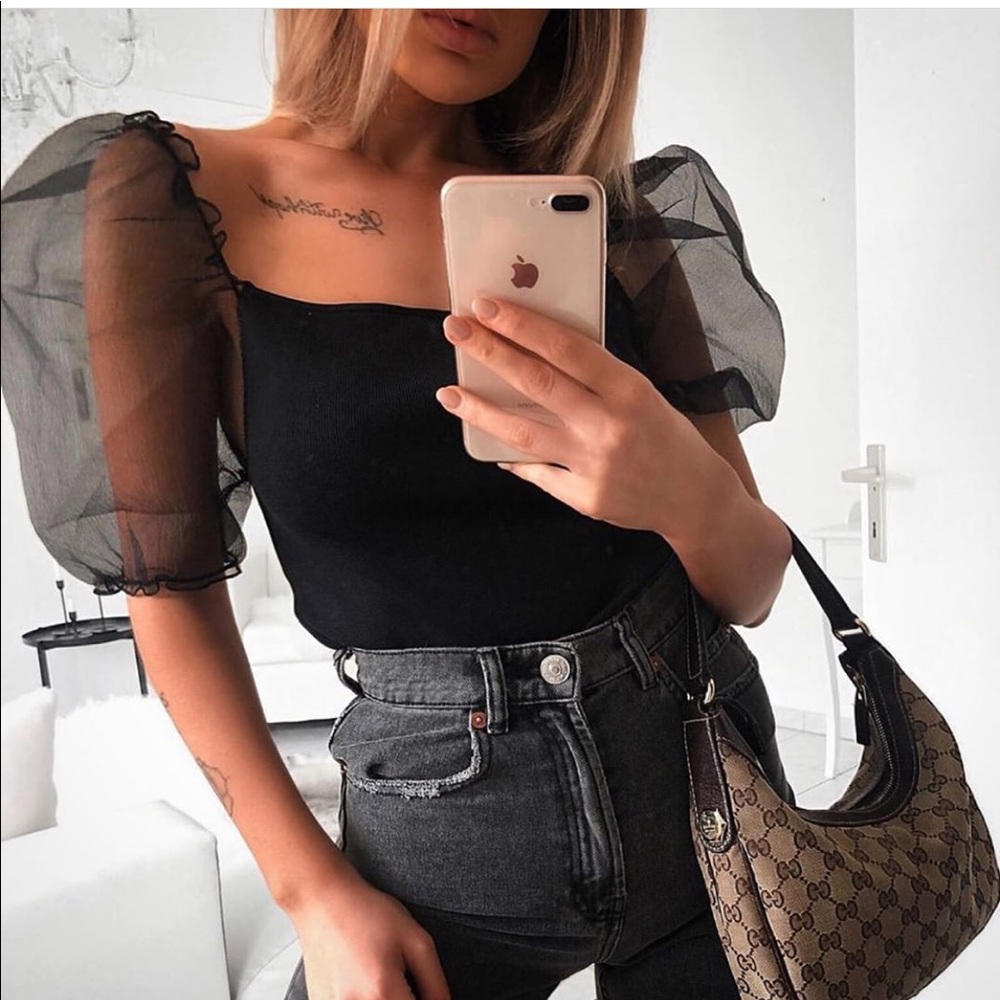 Zara Black Puff-Sleeve Square Neck Top
